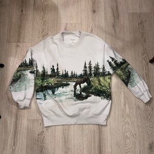 Abercrombie & Fitch White Scenic Crewneck Sweater